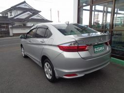 Honda Grace Hybrid EX 2016 full