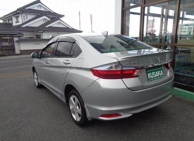 Honda Grace Hybrid EX 2016 full