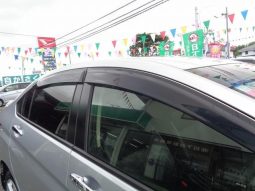 Honda Grace Hybrid EX 2016 full