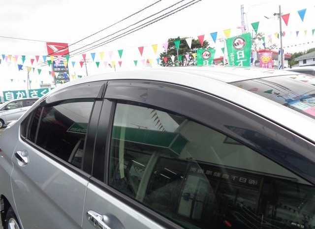 Honda Grace Hybrid EX 2016 full