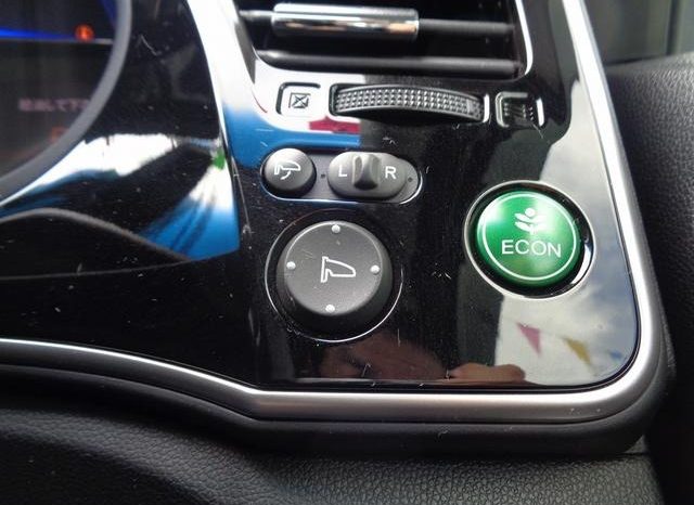 Honda Grace Hybrid EX 2016 full