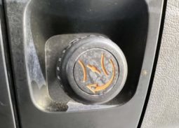 MitsubishiI Fuso Canter Guts ( 1.5 tons ) full