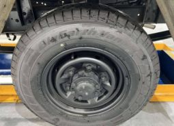 MitsubishiI Fuso Canter Guts ( 1.5 tons ) full