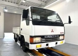 MitsubishiI Fuso Canter Guts ( 1.5 tons ) full