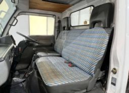 MitsubishiI Fuso Canter Guts ( 1.5 tons ) full