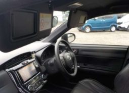 Toyota Corolla Fieleder HV G WxB 2017 full