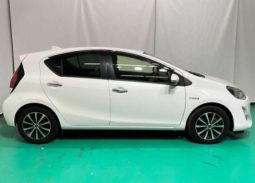 Toyota Aqua S Style Black 2016 full