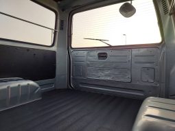 Toyota Hiace Van 2002 full
