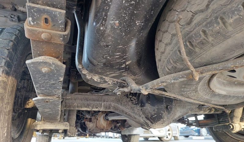 Toyota Hiace Van 2002 full