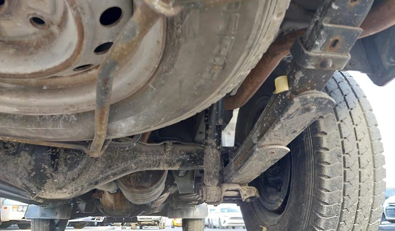 Toyota Hiace Van 2002 full