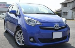 Toyota Ractis S 2013 full