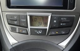 Toyota Ractis S 2013 full