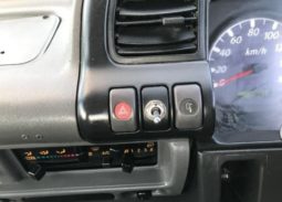 Isuzu Elf Truck Flat Body 2 tons 2004 full