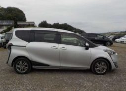 Toyota Sienta X 2016 full