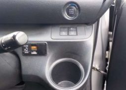 Toyota Sienta X 2016 full