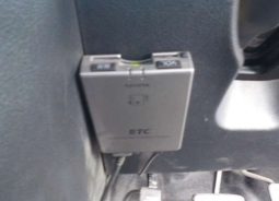 Toyota Sienta X 2016 full