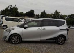 Toyota Sienta X 2016 full