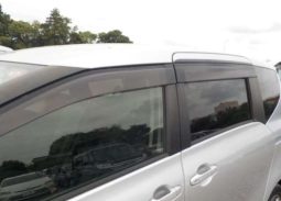 Toyota Sienta X 2016 full