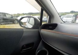 Toyota Sienta X 2016 full