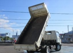 Toyota Dyna 2t Dump Truck 1990 full