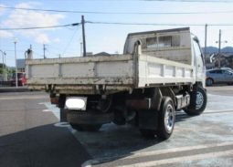 Toyota Dyna 2t Dump Truck 1990 full