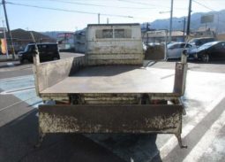 Toyota Dyna 2t Dump Truck 1990 full