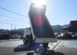 Toyota Dyna 2t Dump Truck 1990 full