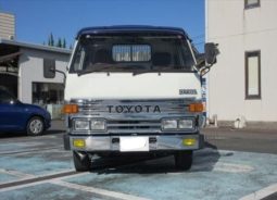 Toyota Dyna 2t Dump Truck 1990 full