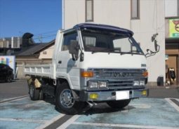 Toyota Dyna 2t Dump Truck 1990 full