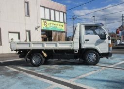 Toyota Dyna 2t Dump Truck 1990 full
