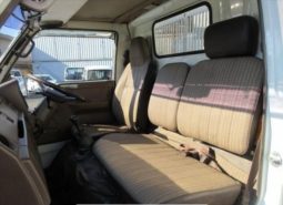 Toyota Dyna 2t Dump Truck 1990 full