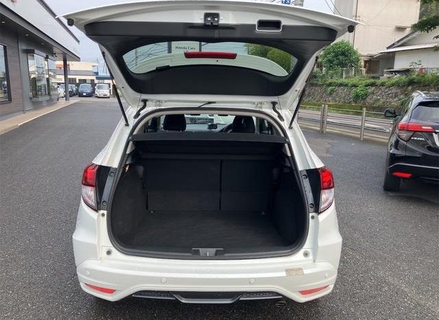 Honda Vezel Hybrid Z 2013 full