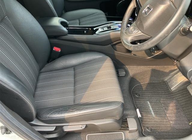 Honda Vezel Hybrid Z 2013 full