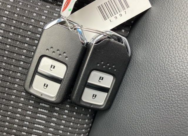 Honda Vezel Hybrid Z 2013 full