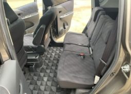 Toyota Ractis 2006 full