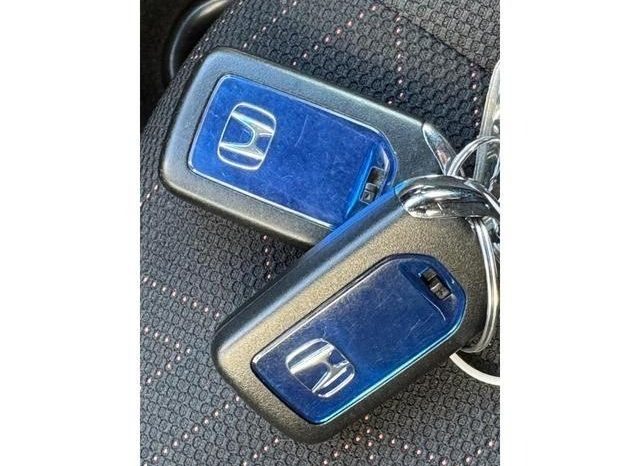 Honda Fit Hybrid  S Package 2016 full