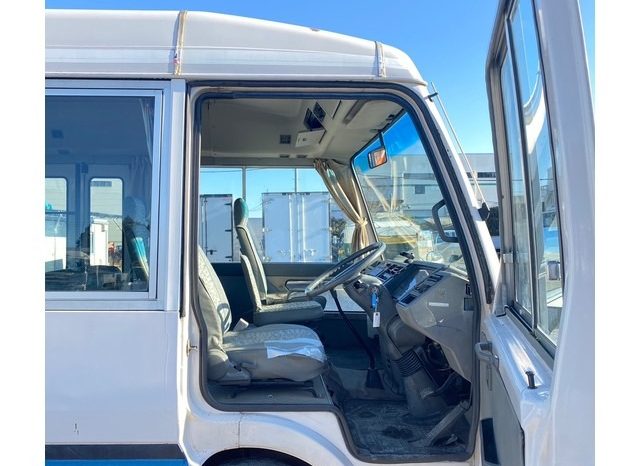 Mitsubishi Fuso Rosa Bus full