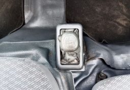 Toyota Hiace Van 1RZ 2003 full