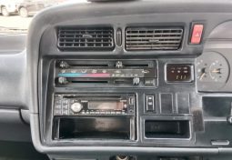 Toyota Hiace Van 1RZ 2003 full