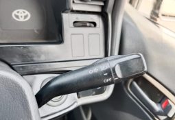 Toyota Hiace Van 1RZ 2003 full