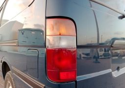 Toyota Hiace Van 1RZ 2003 full