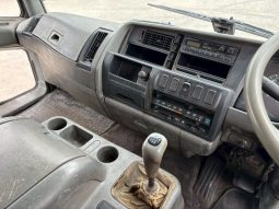 Mitsubishi Fuso Fighter Flat Body 6D17 4 Tonner 1995 full