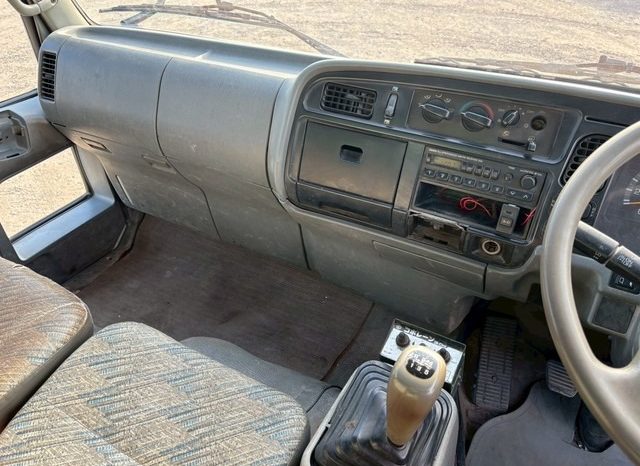 Mitsubishi Fuso Fighter 5 Tonner 6D16 1997 full