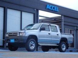 Toyota Hilux Delux 2004 full