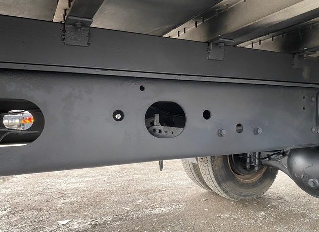 Mitsubishi Fuso Fighter Flat Body 4 Tonner 6D16 1995 full