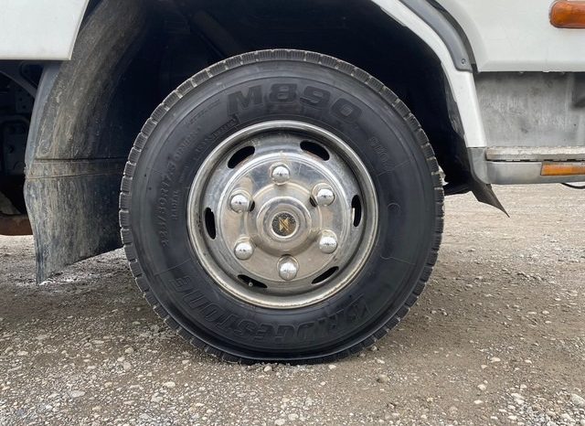 Mitsubishi Fuso Fighter Flat Body 4 Tonner 6D16 1995 full