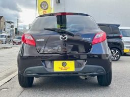 Mazda Demio 13C Smart Edition full