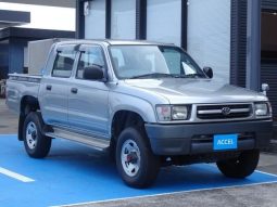 Toyota Hilux Delux 2004 full