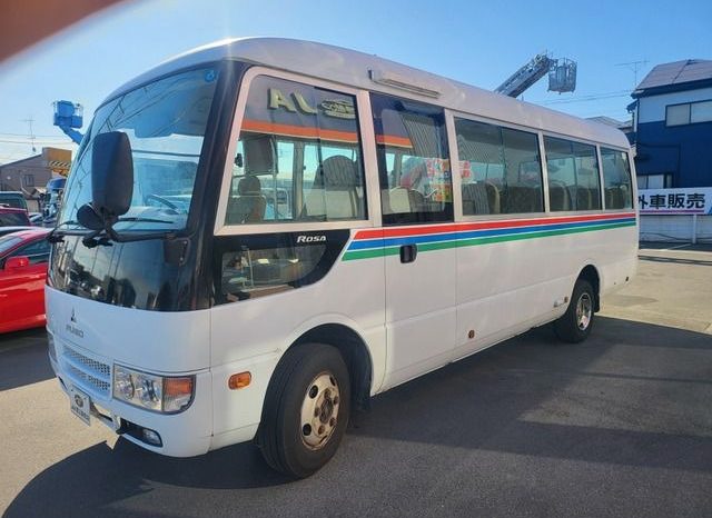 Mitsubishi Fuso Rosa Bus full