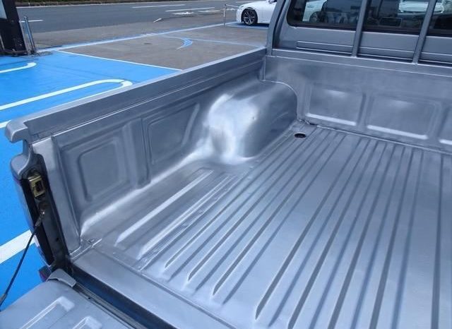 Toyota Hilux Delux 2004 full